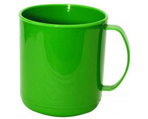 Caneca plástica escolar